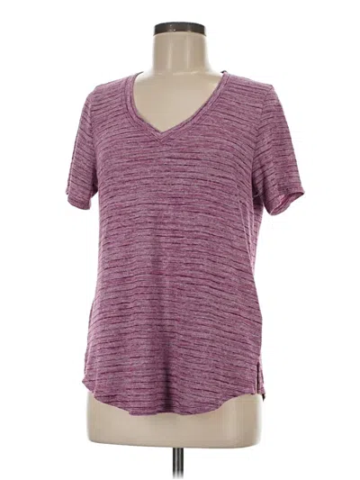 Pre-owned Athleta Short Sleeve T-shirt In Burgundy