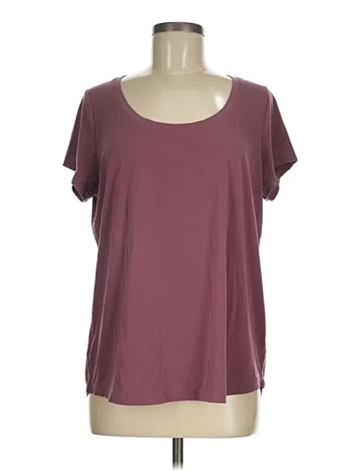 Pre-owned Athleta Short Sleeve T-shirt In Burgundy