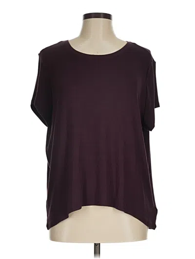 Pre-owned Athleta Short Sleeve T-shirt In Burgundy