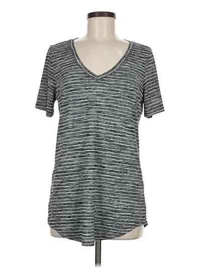 Pre-owned Athleta Short Sleeve T-shirt In Gray