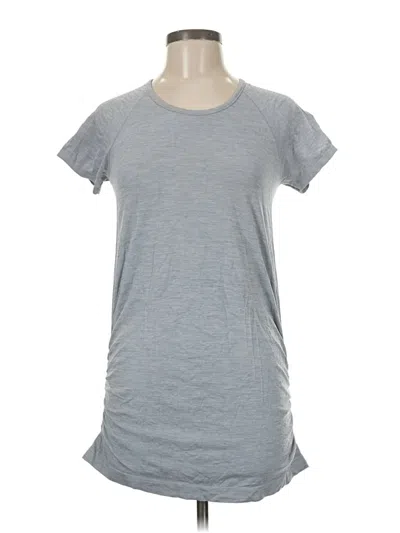 Pre-owned Athleta Short Sleeve T-shirt In Gray