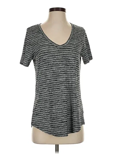 Pre-owned Athleta Short Sleeve T-shirt In Gray
