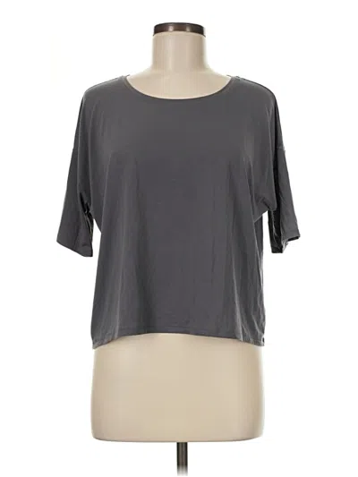 Pre-owned Athleta Short Sleeve T-shirt In Gray