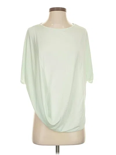 Pre-owned Athleta Short Sleeve T-shirt In Green