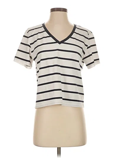 Pre-owned Athleta Short Sleeve T-shirt In Ivory