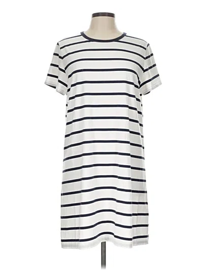 Pre-owned Athleta Short Sleeve T-shirt In Ivory
