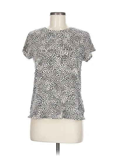 Pre-owned Athleta Short Sleeve T-shirt In Silver