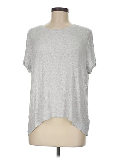Pre-owned Athleta Short Sleeve T-shirt In Silver