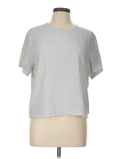 Pre-owned Athleta Short Sleeve T-shirt In Silver