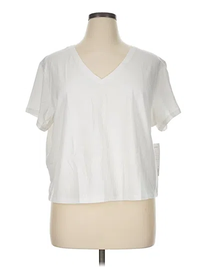Athleta Short Sleeve T-shirt In White