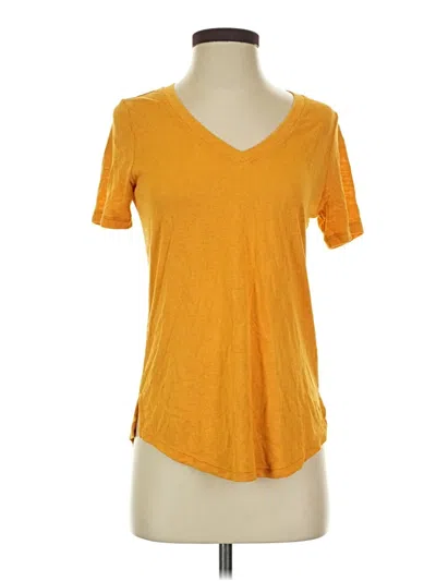 Pre-owned Athleta Short Sleeve T-shirt In Yellow