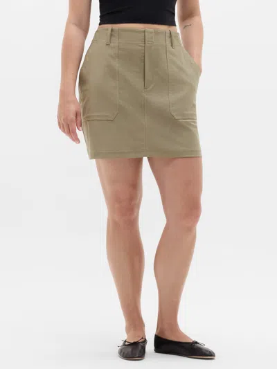 Athleta Skyline Mid Rise Skirt In Perennial Olive