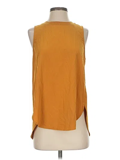 Pre-owned Athleta Sleeveless Blouse In Gold