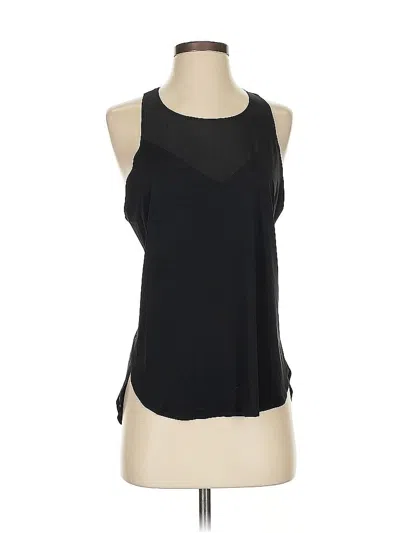 Pre-owned Athleta Sleeveless T-shirt In Black