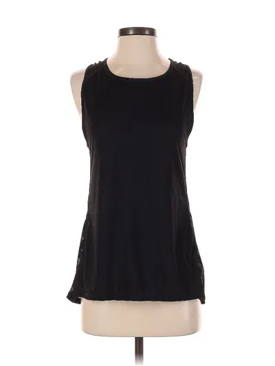 Pre-owned Athleta Sleeveless T-shirt In Black