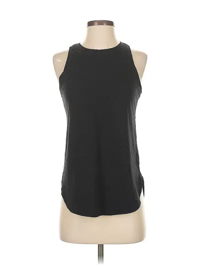 Pre-owned Athleta Sleeveless T-shirt In Black