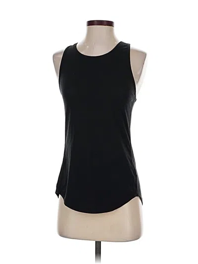 Pre-owned Athleta Sleeveless T-shirt In Black