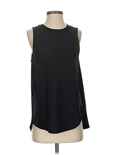Pre-owned Athleta Sleeveless T-shirt In Black