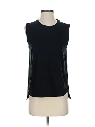 Pre-owned Athleta Sleeveless T-shirt In Black