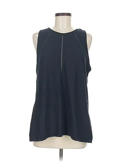 Pre-owned Athleta Sleeveless T-shirt In Black