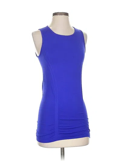 Pre-owned Athleta Sleeveless T-shirt In Blue