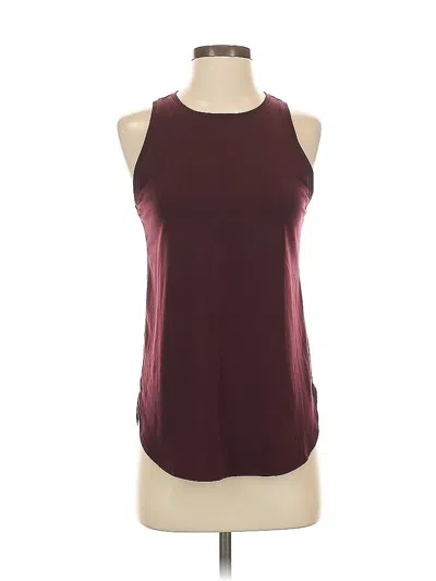 Pre-owned Athleta Sleeveless T-shirt In Burgundy