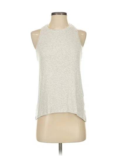 Pre-owned Athleta Sleeveless T-shirt In Gray