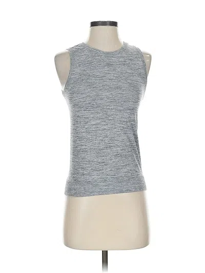 Pre-owned Athleta Sleeveless T-shirt In Gray