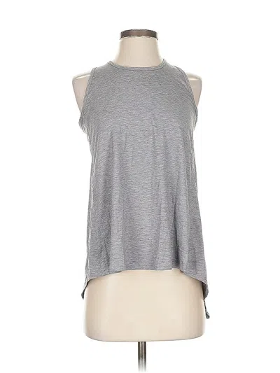 Pre-owned Athleta Sleeveless T-shirt In Gray