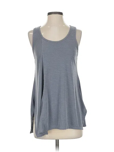 Pre-owned Athleta Sleeveless T-shirt In Gray