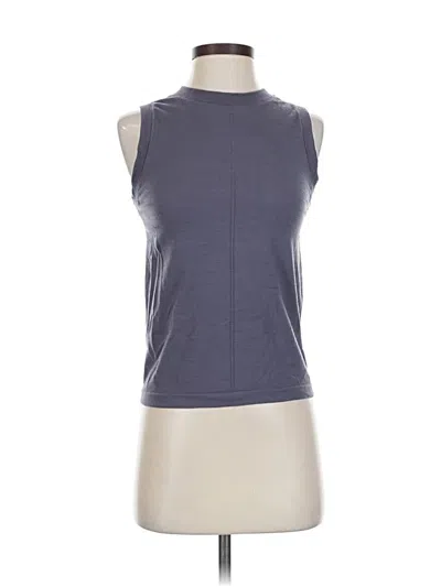 Pre-owned Athleta Sleeveless T-shirt In Gray