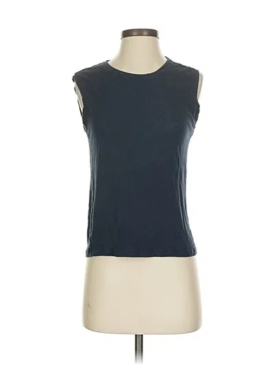 Pre-owned Athleta Sleeveless T-shirt In Gray