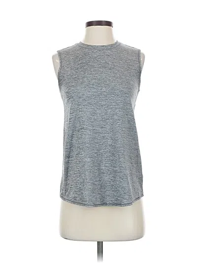 Pre-owned Athleta Sleeveless T-shirt In Gray