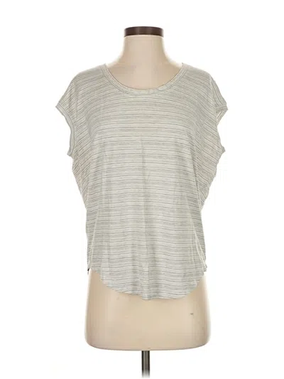 Pre-owned Athleta Sleeveless T-shirt In Gray