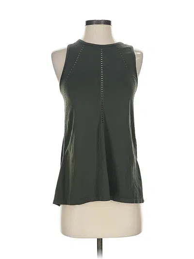 Pre-owned Athleta Sleeveless T-shirt In Green
