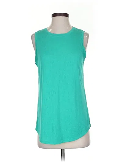 Pre-owned Athleta Sleeveless T-shirt In Green