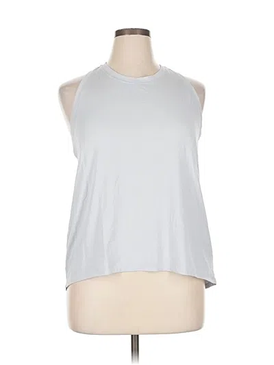 Pre-owned Athleta Sleeveless T-shirt In Silver