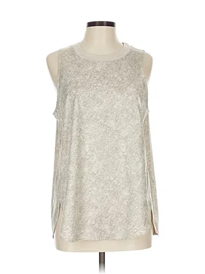 Pre-owned Athleta Sleeveless T-shirt In Silver