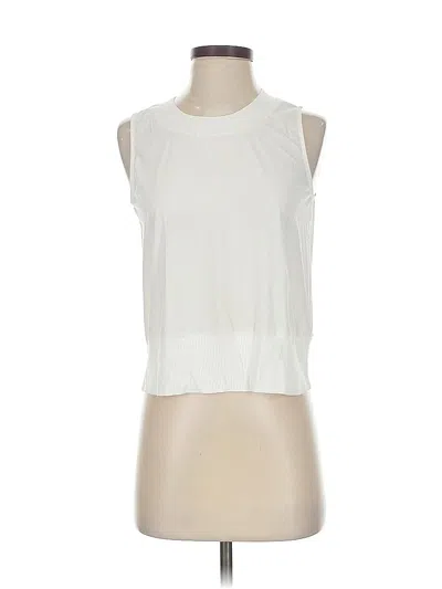 Pre-owned Athleta Sleeveless T-shirt In White