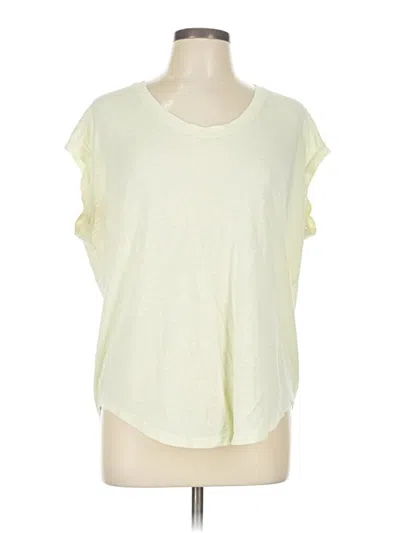 Pre-owned Athleta Sleeveless T-shirt In Yellow