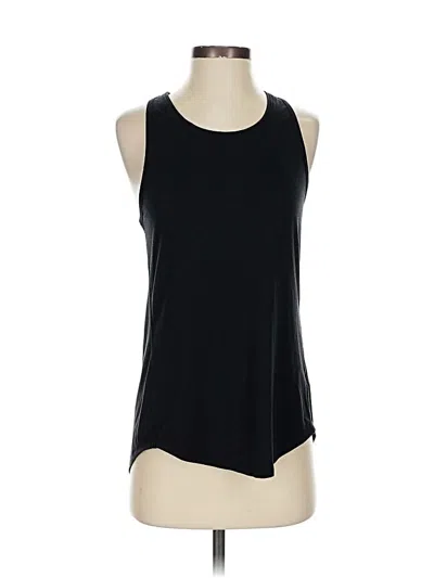 Pre-owned Athleta Sleeveless T-shirt In Black