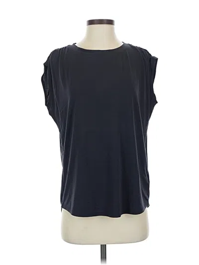 Pre-owned Athleta Sleeveless T-shirt In Black