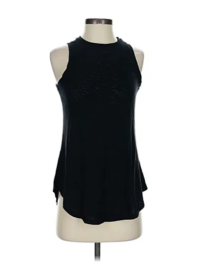 Pre-owned Athleta Sleeveless T-shirt In Black