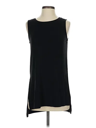 Pre-owned Athleta Sleeveless T-shirt In Black