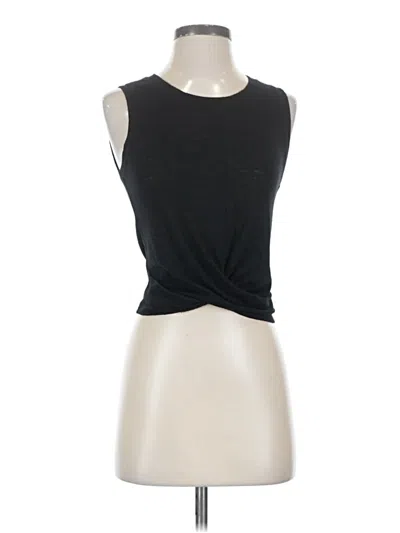 Pre-owned Athleta Sleeveless T-shirt In Black