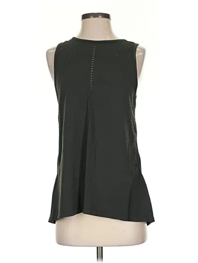 Pre-owned Athleta Sleeveless T-shirt In Black
