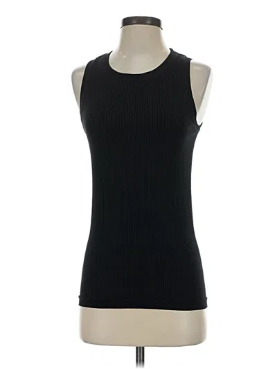 Pre-owned Athleta Sleeveless T-shirt In Black