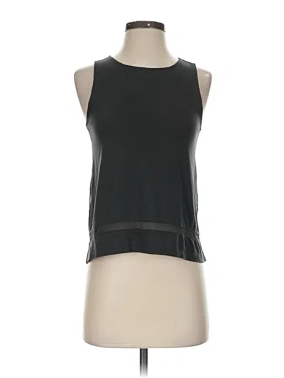 Pre-owned Athleta Sleeveless T-shirt In Black