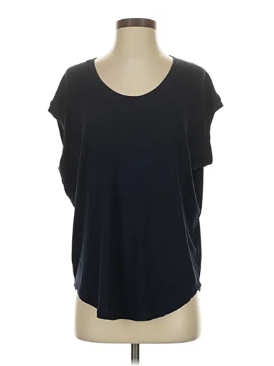Pre-owned Athleta Sleeveless T-shirt In Black