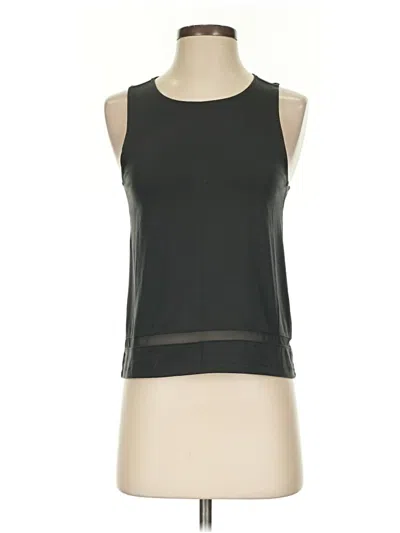Pre-owned Athleta Sleeveless T-shirt In Black